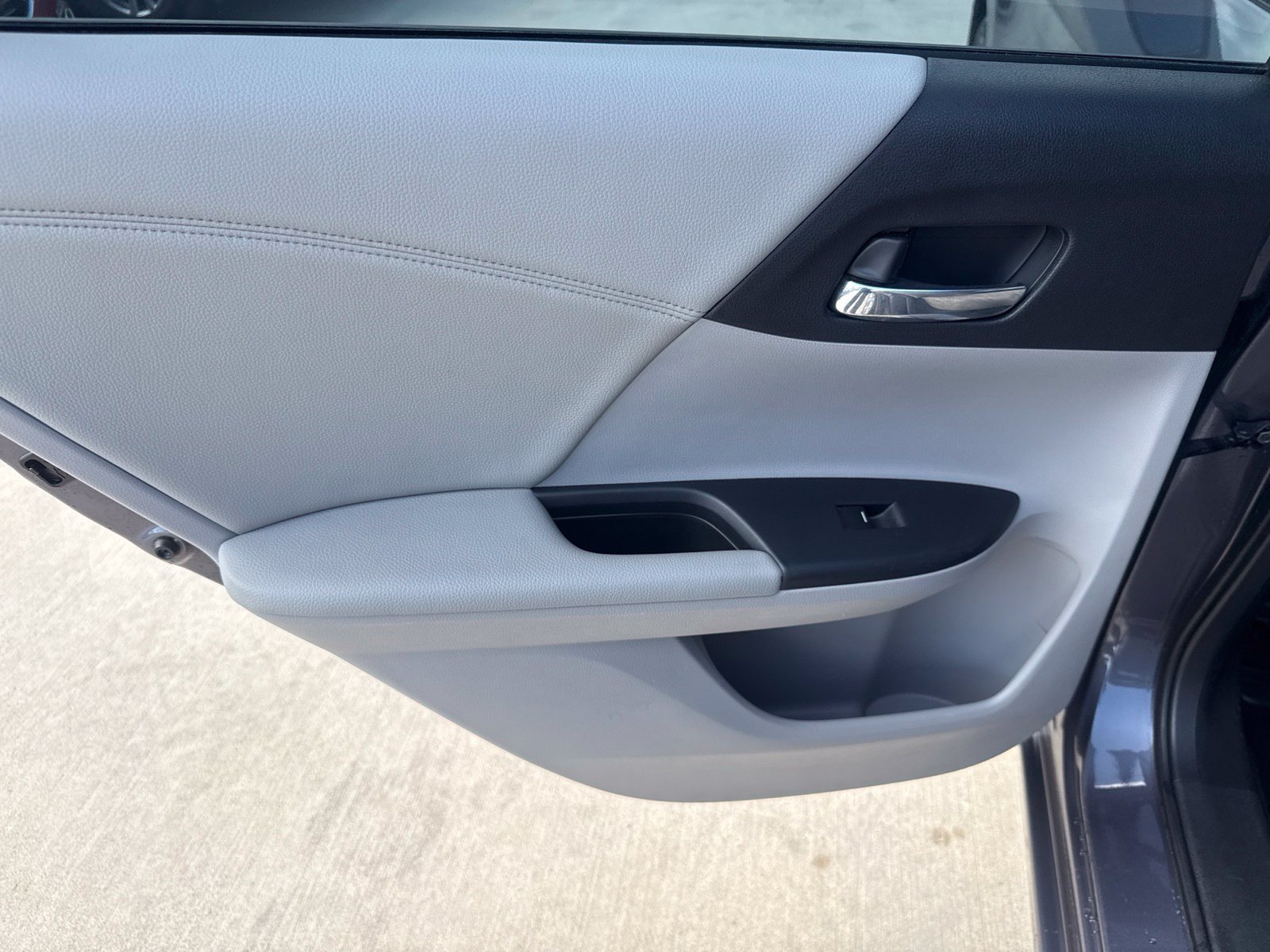 Used 2014 Honda Accord EX-L image 22