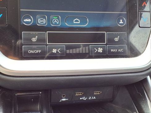 Used 2022 Subaru Legacy Limited image 19