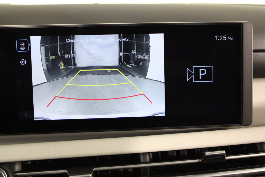 Certified 2026 Hyundai Tucson SE FWD image 28