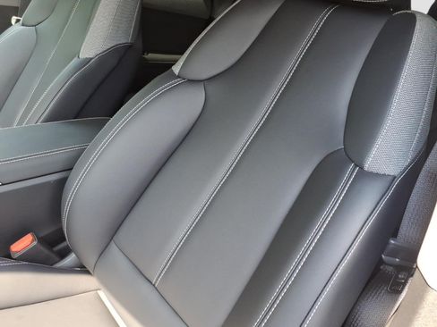 New 2027 Cadillac Optiq Sport w/ LPO, Floor Liner Package AWD/4WD image 14