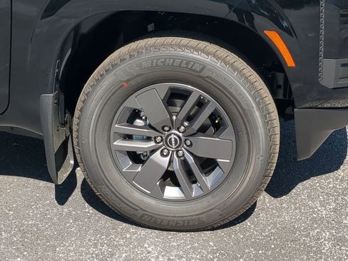 New 2026 Nissan Frontier SV w/ All-Weather Content Package RWD image 11