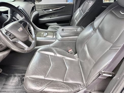 Used 2016 Cadillac Escalade Platinum AWD/4WD image 10