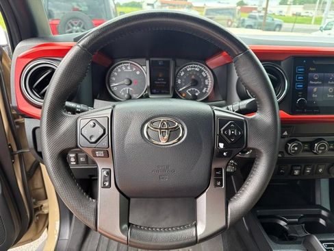 Used 2019 Toyota Tacoma TRD Sport w/ Technology Package RWD image 44