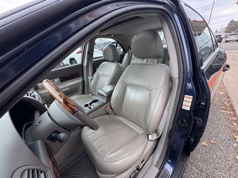 Used 2004 Lincoln LS image 10