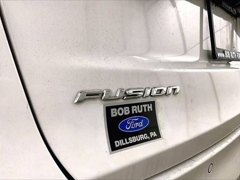 Used 2020 Ford Fusion SE FWD image 13
