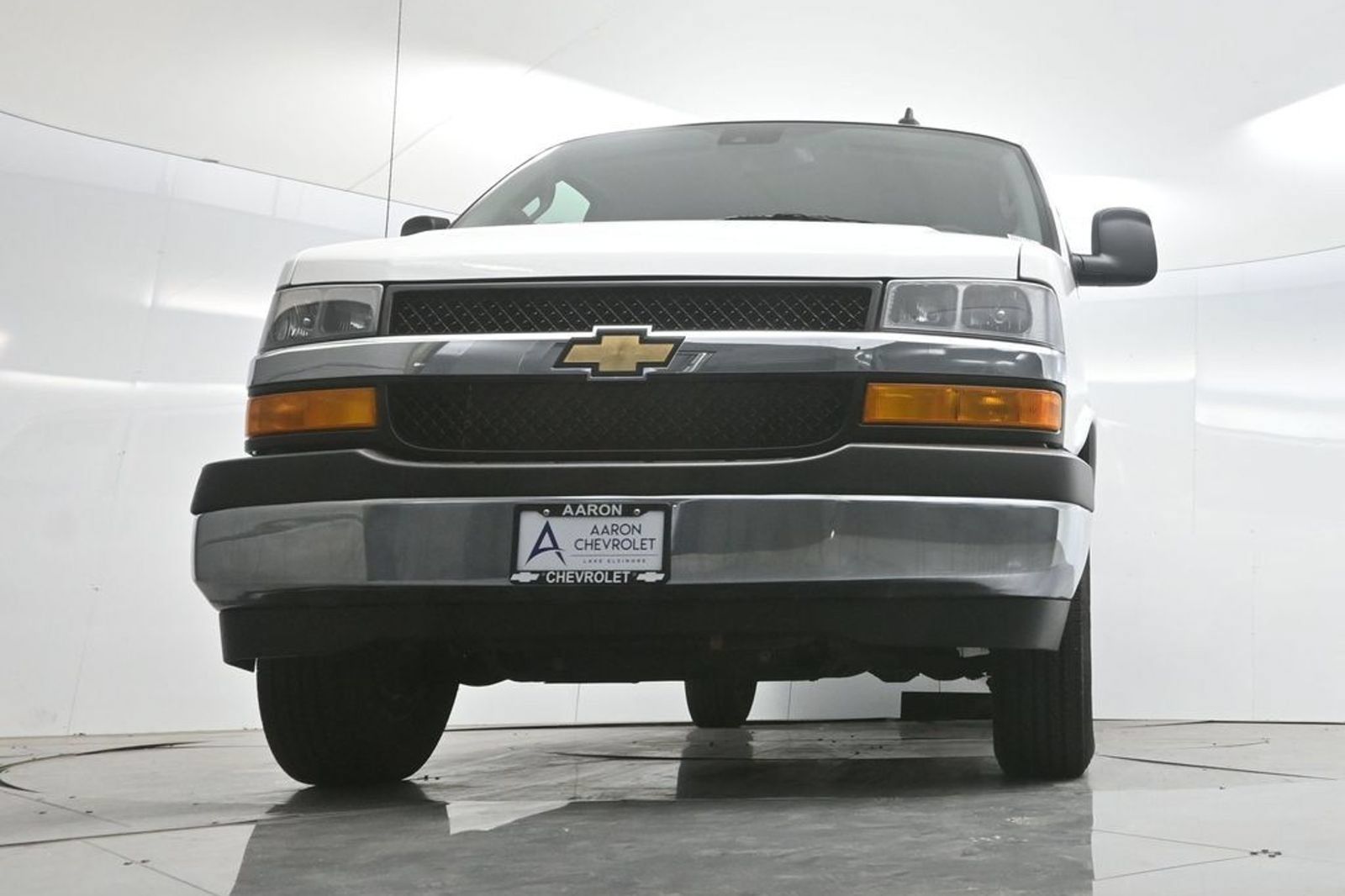 Used 2025 Chevrolet Express 3500 LT w/ LT Preferred Equipment Group RWD image 53
