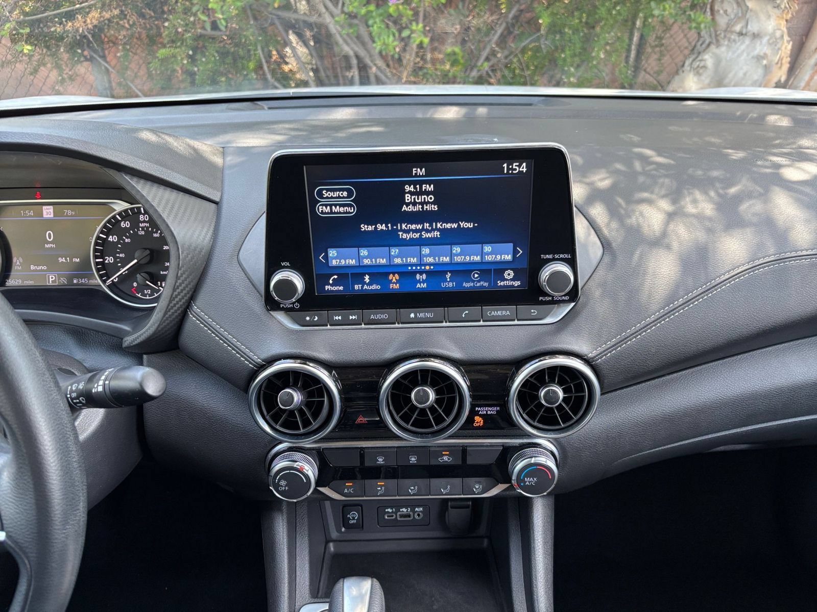Used 2025 Nissan Sentra SV FWD image 16