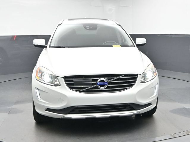 Used 2015 Volvo XC60 T5 Platinum w/ Climate Package FWD image 2