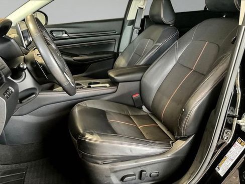 Used 2022 Nissan Altima 2.0 SR FWD image 22