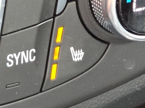 Used 2022 Chevrolet Traverse Premier w/ Redline Edition AWD/4WD image 16