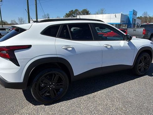 New 2026 Chevrolet Trax ACTIV image 5