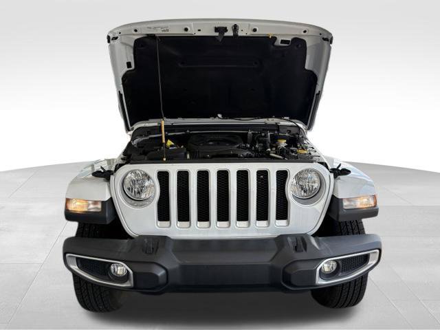 Used 2023 Jeep Wrangler Unlimited Sahara AWD/4WD image 41