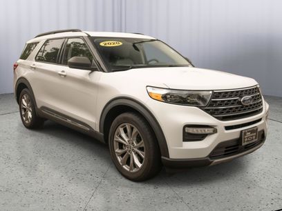 Used 2020 Ford Explorer XLT w/ Equipment Group 202A