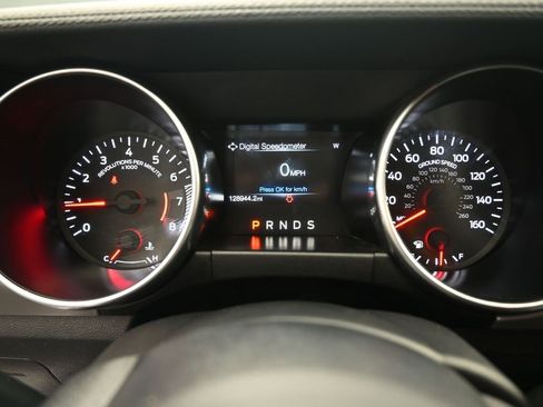Used 2020 Ford Mustang Premium image 28