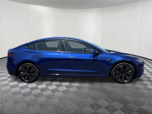 Used 2025 Tesla Model 3 Long Range RWD image 7
