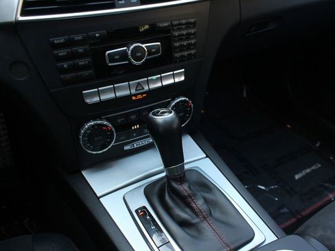 Used 2014 Mercedes-Benz C 350 4MATIC Coupe image 25