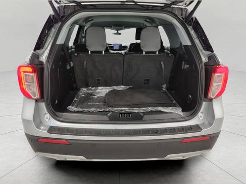Used 2023 Ford Explorer XLT w/ Equipment Group 202A image 15