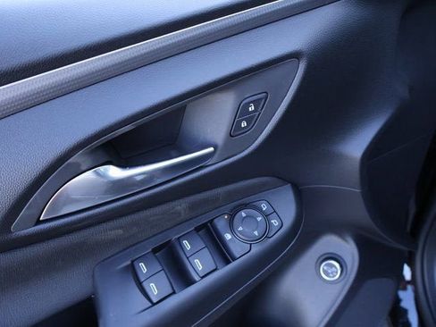 New 2026 Buick Envista Sport Touring FWD image 17