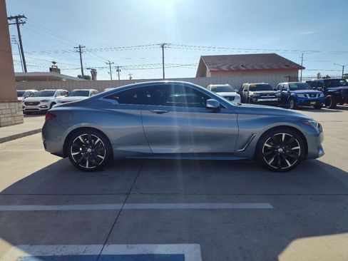 Used 2017 INFINITI Q60 3.0t AWD/4WD image 3