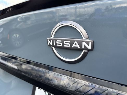New 2026 Nissan Sentra SR w/ Floor Mat Package FWD image 10