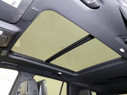 Used 2024 Cadillac Escalade Sport w/ LPO, ONYX Package image 14