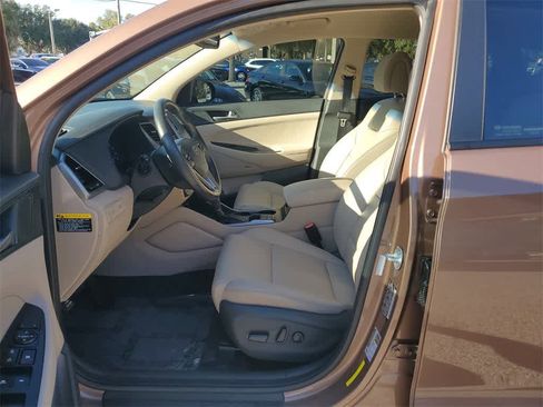 Used 2017 Hyundai Tucson SE Plus image 21