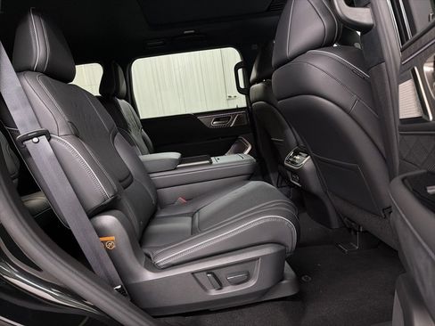 New 2026 INFINITI QX80 Autograph w/ Premium Cargo Package image 34