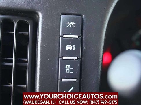 Used 2012 Chevrolet Express 2500 RWD image 29