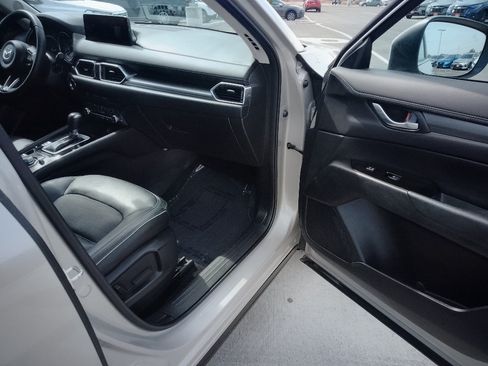 Used 2025 MAZDA CX-5 AWD 2.5 S w/ Preferred Package image 16