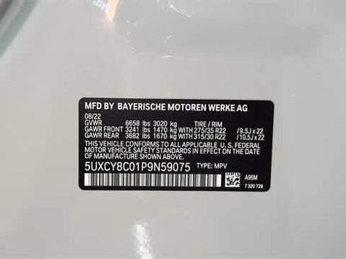 Used 2023 BMW X6 M50i w/ Executive Package image 11