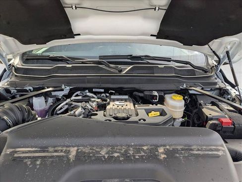 New 2026 RAM 2500 Laramie w/ Night Edition AWD/4WD image 17