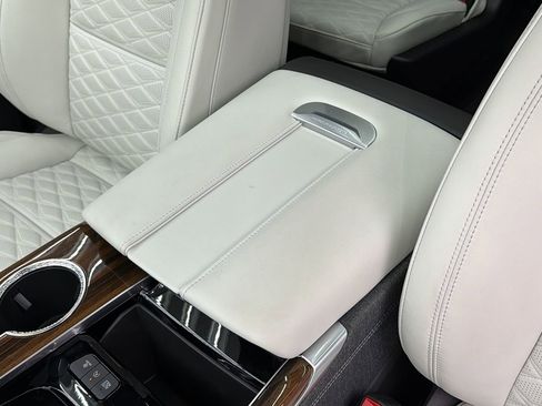 Used 2026 Cadillac Escalade Platinum Sport image 22