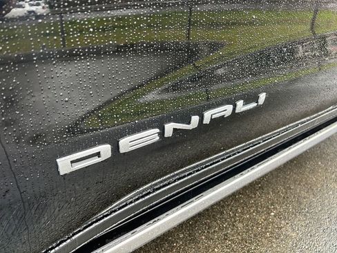Certified 2025 GMC Sierra 1500 Denali w/ Denali Reserve Package AWD/4WD image 32