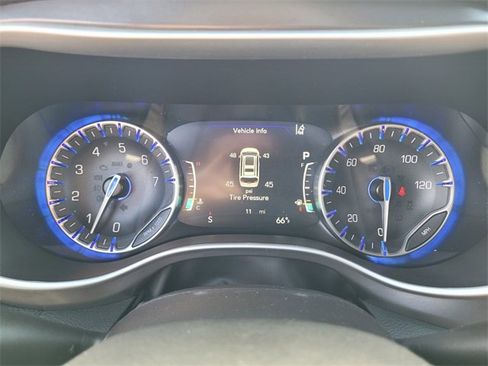 New 2026 Chrysler Pacifica Select image 31