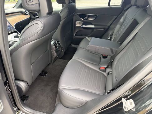 Certified 2025 Mercedes-Benz GLC 350e 4MATIC image 23