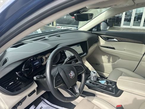Used 2023 Buick Envision Avenir AWD/4WD image 10