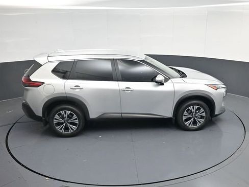 Used 2023 Nissan Rogue SV FWD image 41