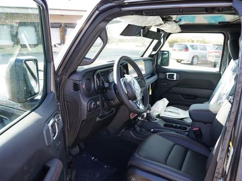 New 2026 Jeep Wrangler Unlimited Rubicon image 10