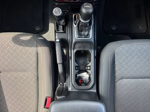 Used 2026 Jeep Gladiator Mojave AWD/4WD image 24