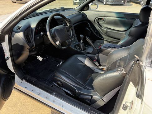 Used 1995 Toyota Celica GT FWD image 9