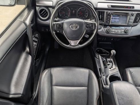 Used 2018 Toyota RAV4 SE w/ Power Extra Value Package AWD/4WD image 12