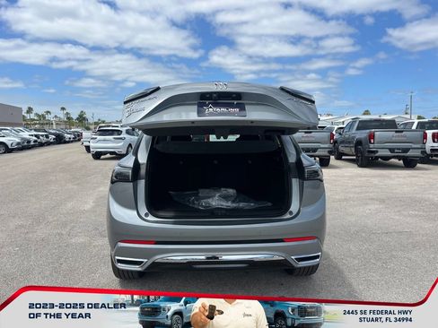 New 2026 Buick Envision Avenir image 16