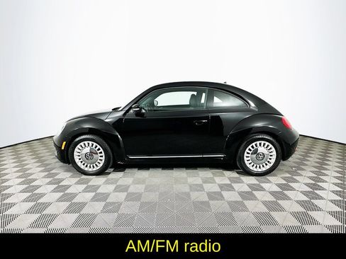 Used 2014 Volkswagen Beetle 2.5 image 6