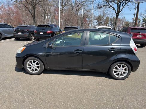 Used 2012 Toyota Prius C Three image 4