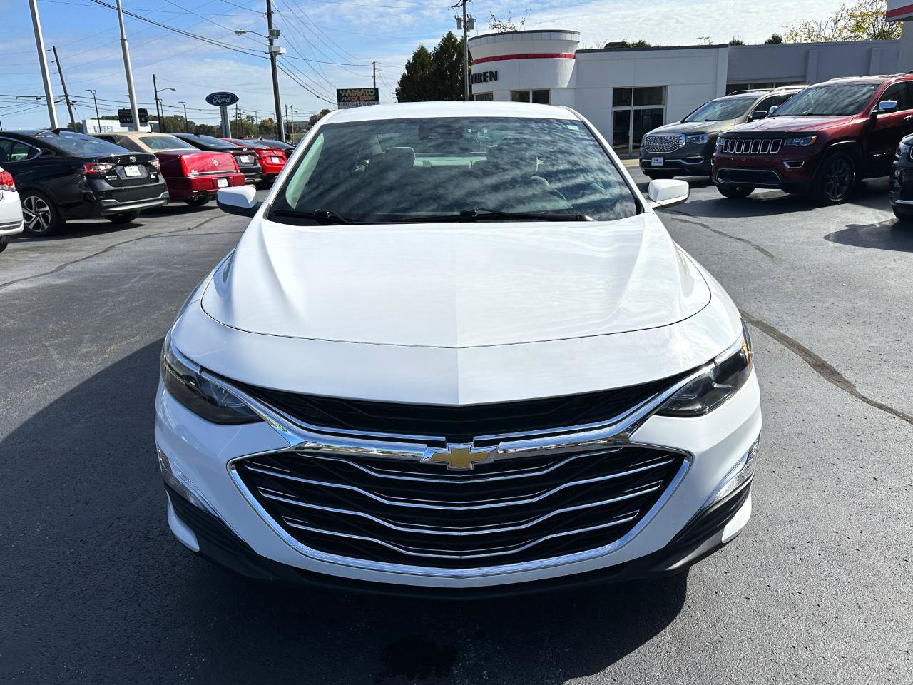 Used 2020 Chevrolet Malibu LS w/ Driver Confidence Package II FWD image 4
