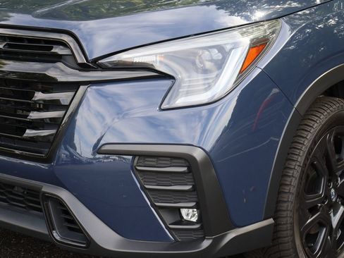 Used 2023 Subaru Ascent Onyx Edition Limited AWD/4WD image 3