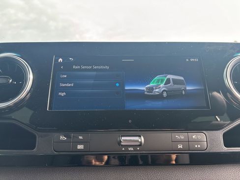 New 2026 Mercedes-Benz Sprinter 2500 image 38