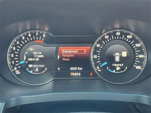 Used 2016 Ford Explorer Platinum image 13