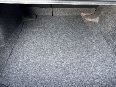 Used 2025 Toyota Corolla LE FWD image 29