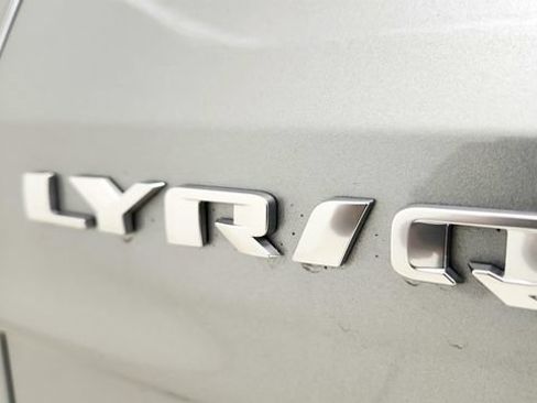 Used 2024 Cadillac Lyriq Luxury AWD/4WD image 33